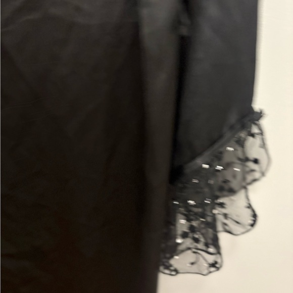 Delicates Black Sleeveless Nightgown and Robe - Picture 11 of 16